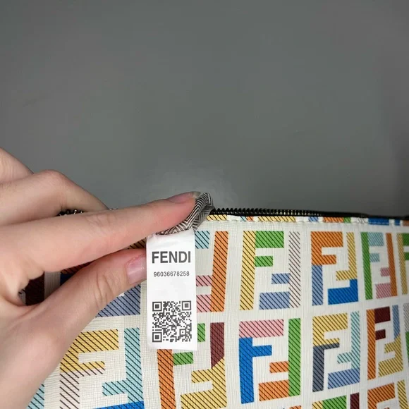 SOLD Fendi - Picture 5 of 10